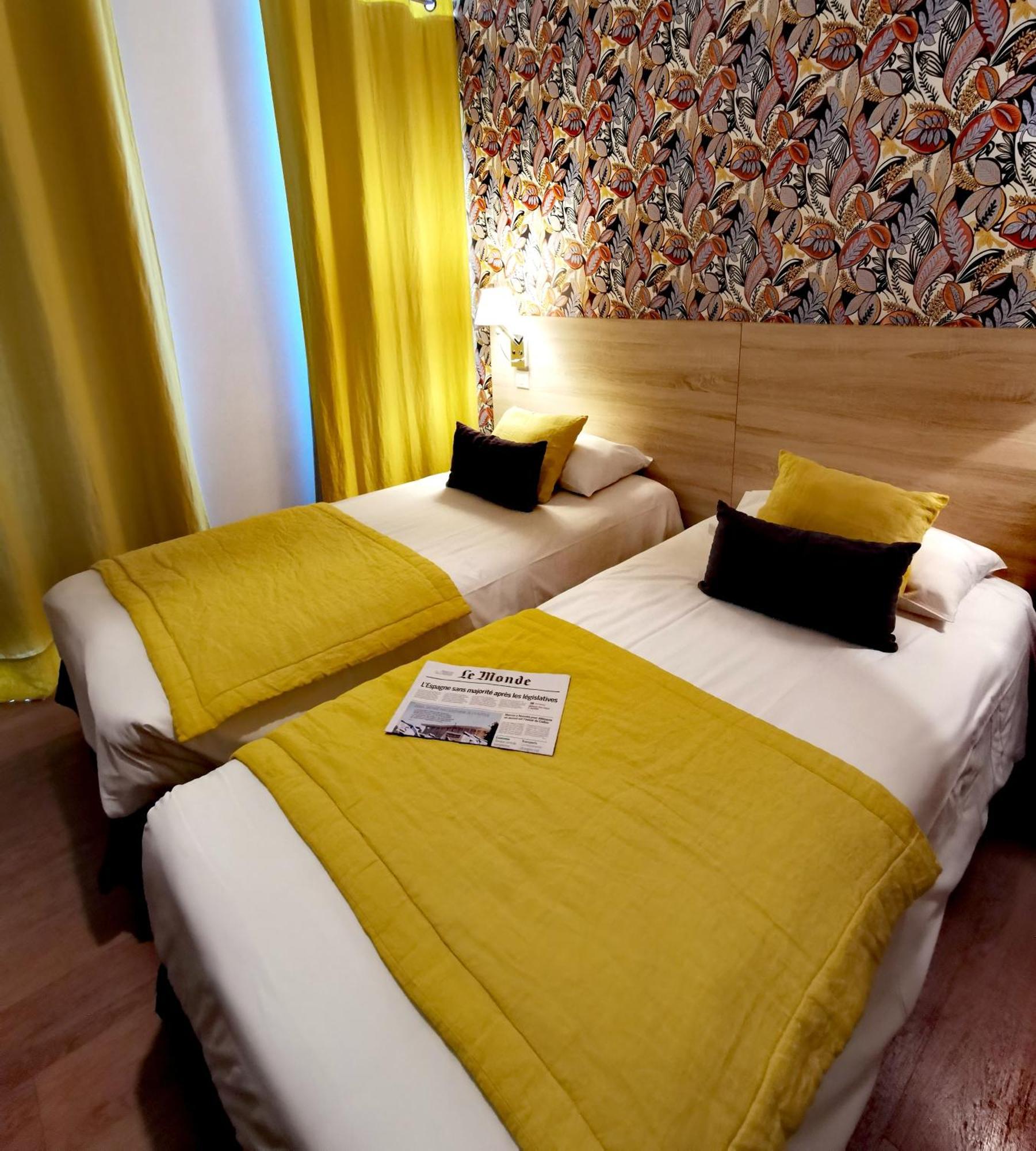 Grand Hotel Brive エクステリア 写真